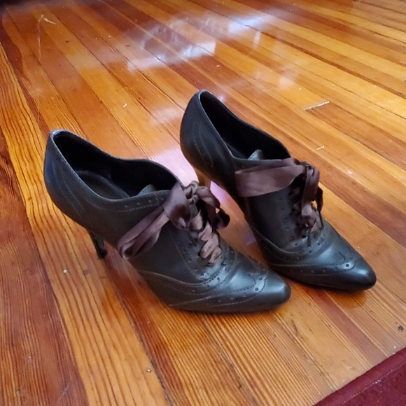 Anne Klein Shoes - Anne Klein New York